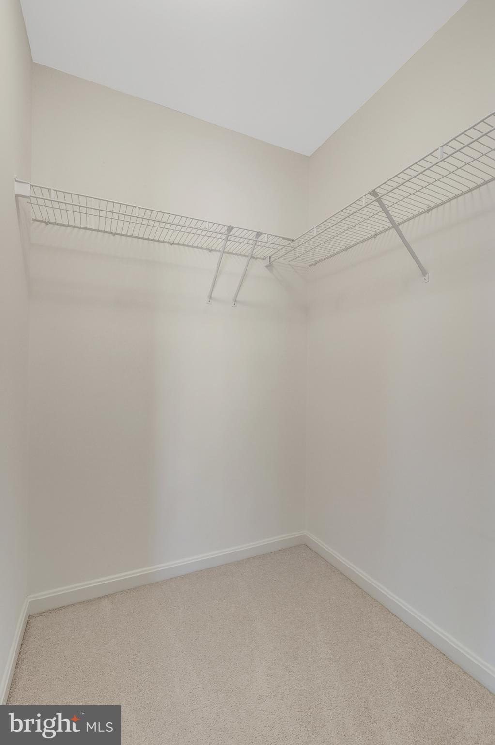 POLO FIELDS - Residential Lease