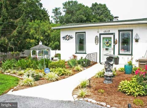 Photo of 1823 Lincoln Highway E, LANCASTER, PA 17602 (MLS # PALA2093840)