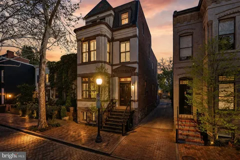 MLS: DCDC2258914