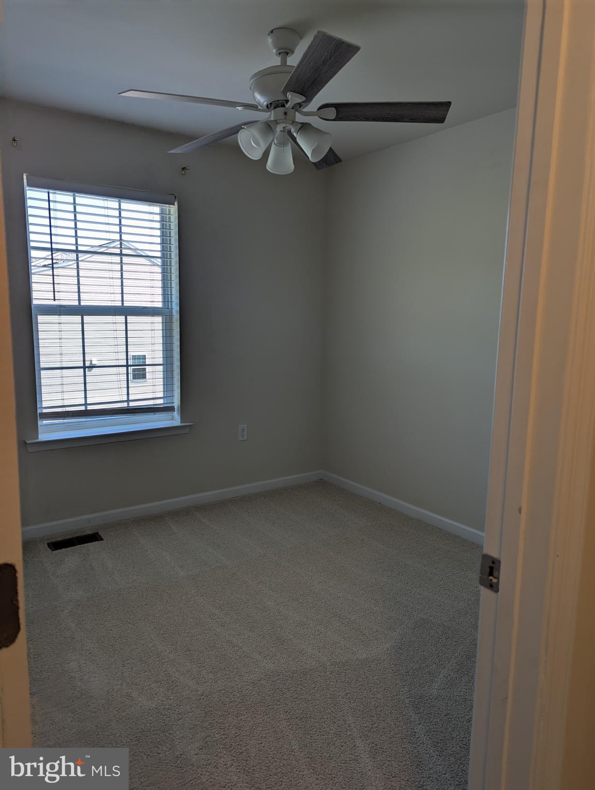 STONEBROOK VILLAGE - Residential