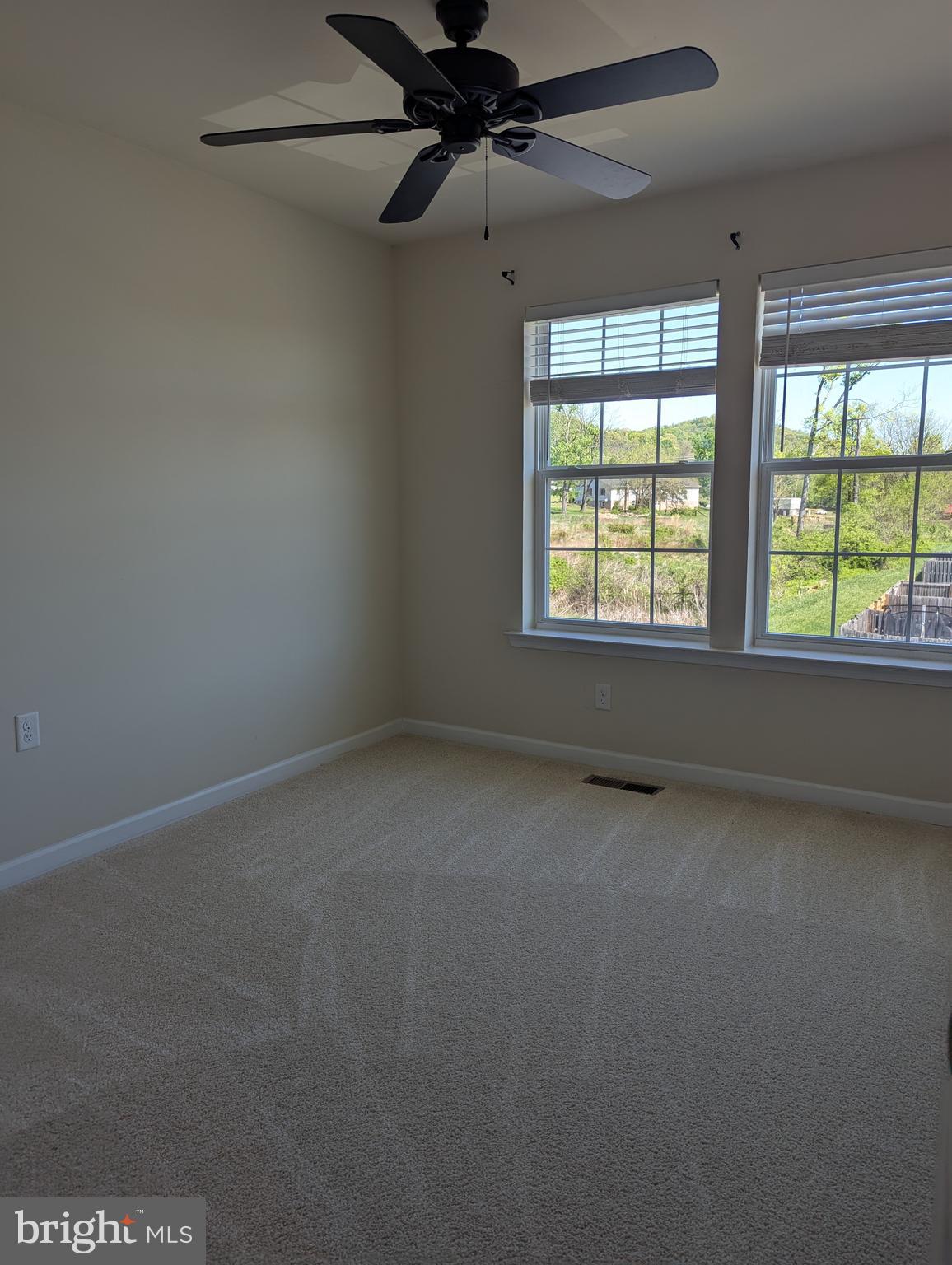 STONEBROOK VILLAGE - Residential