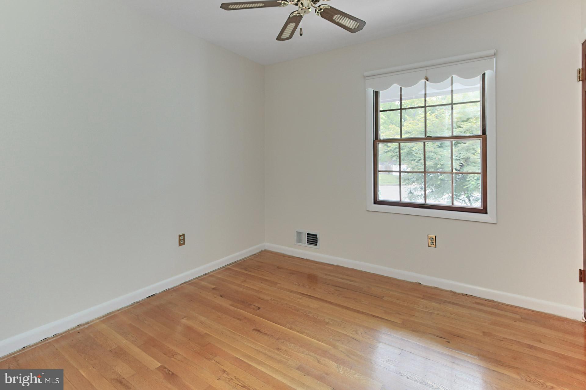 MOUNT VERNON MANOR - Residential