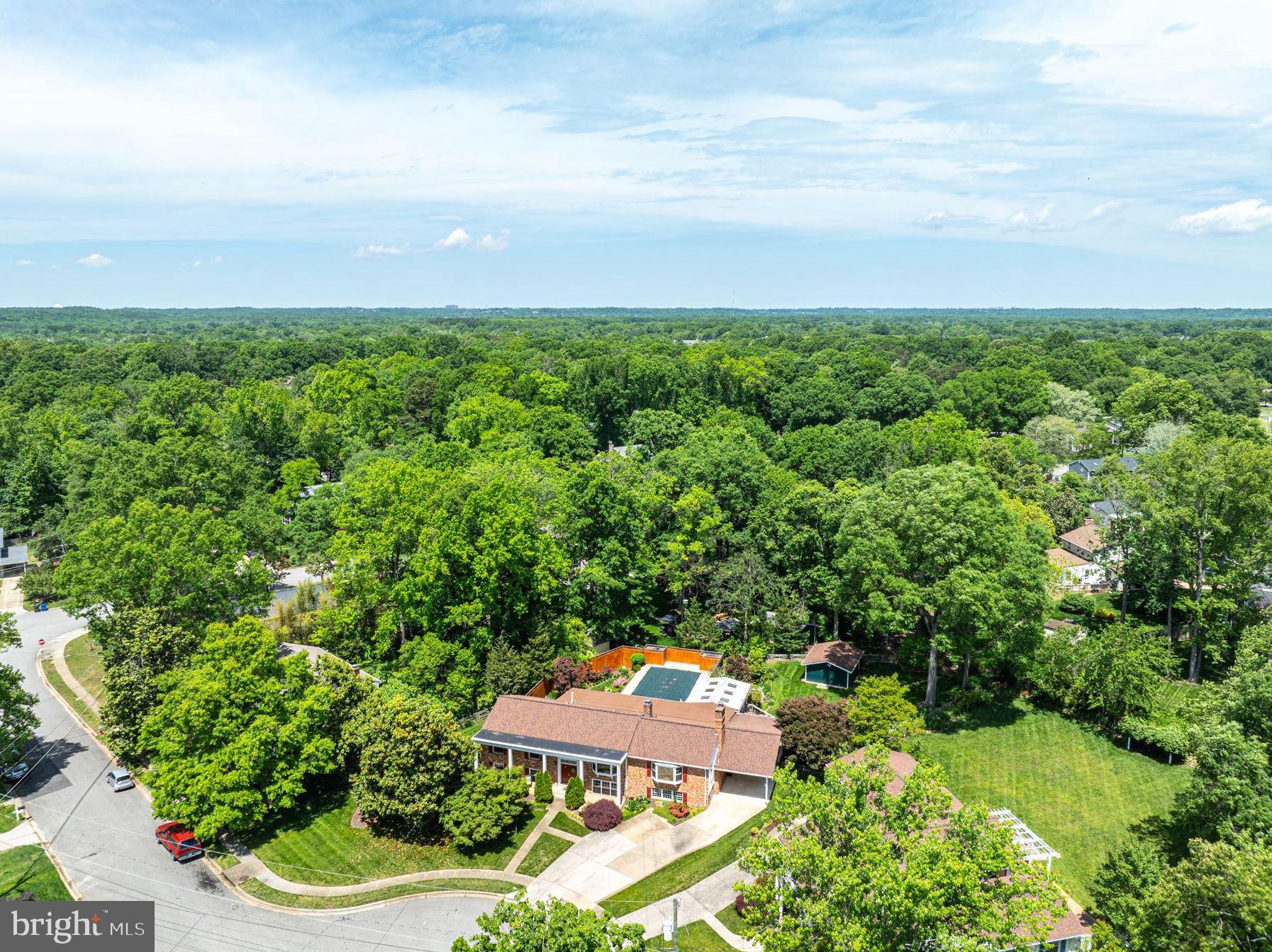 MOUNT VERNON MANOR - Residential