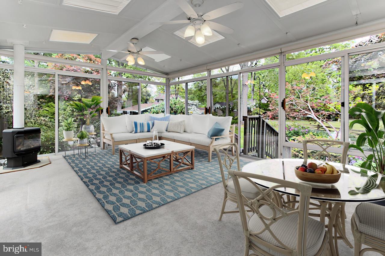 MOUNT VERNON MANOR - Residential