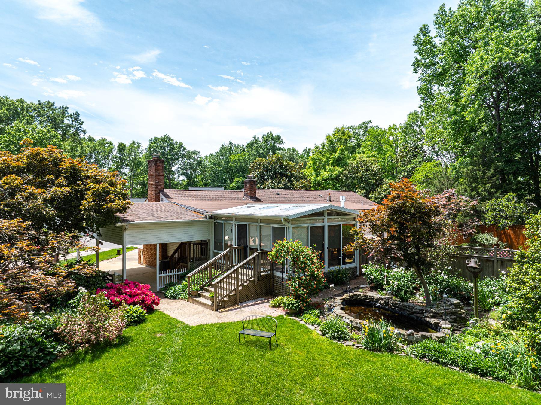 MOUNT VERNON MANOR - Residential