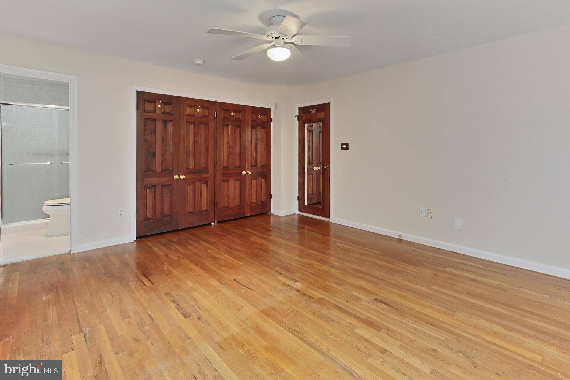 MOUNT VERNON MANOR - Residential