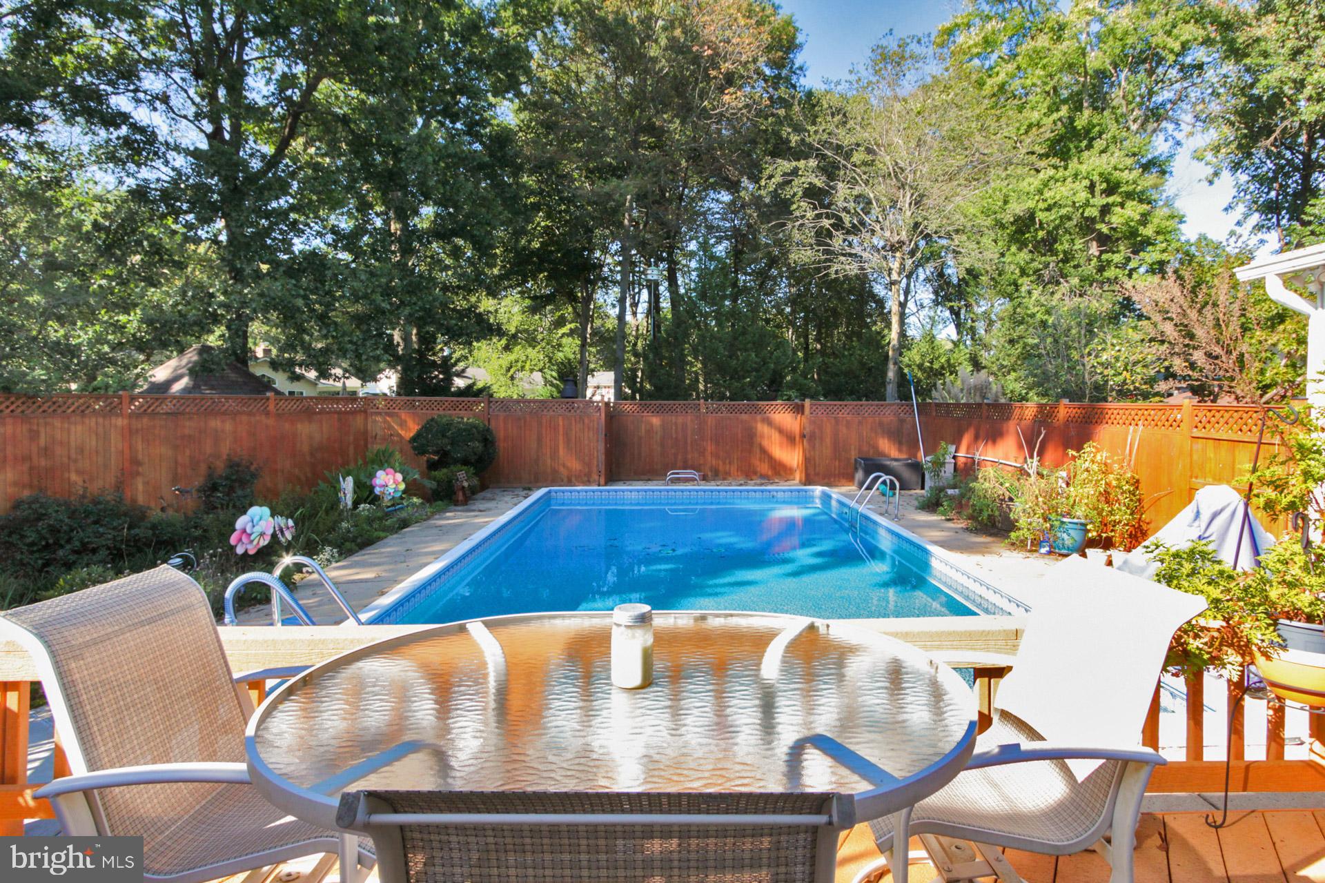 MOUNT VERNON MANOR - Residential