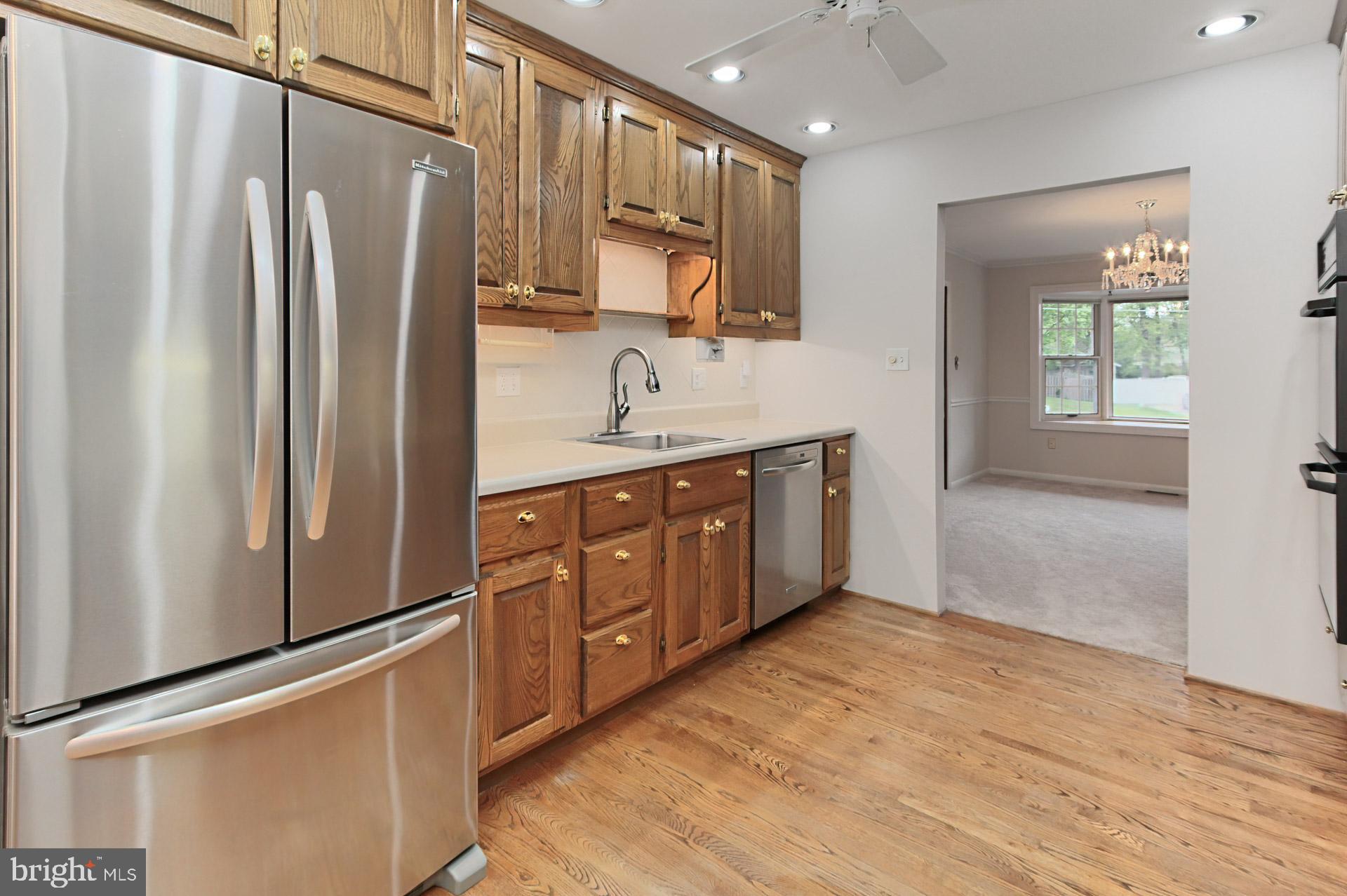 MOUNT VERNON MANOR - Residential