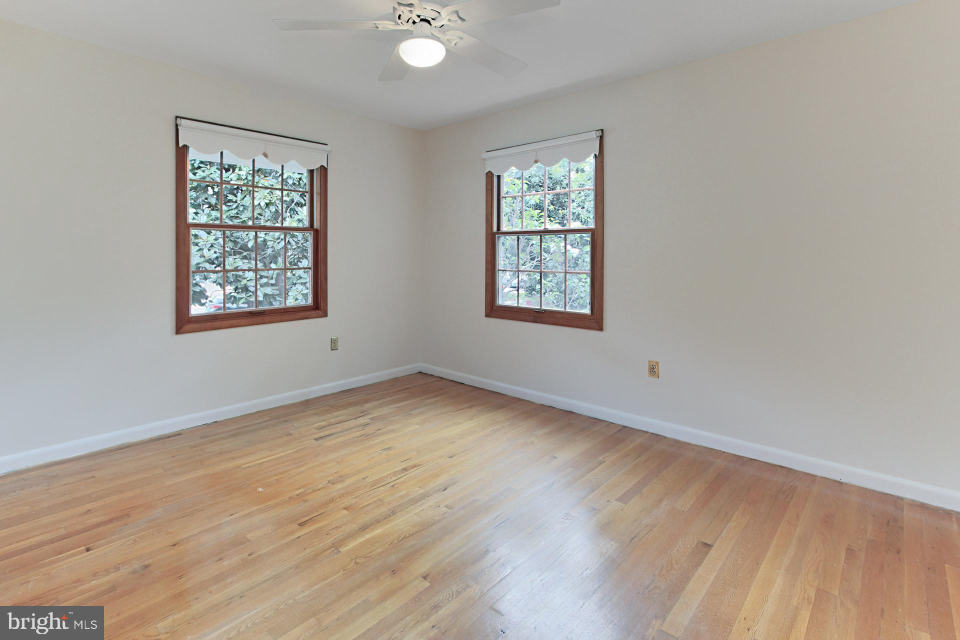 MOUNT VERNON MANOR - Residential