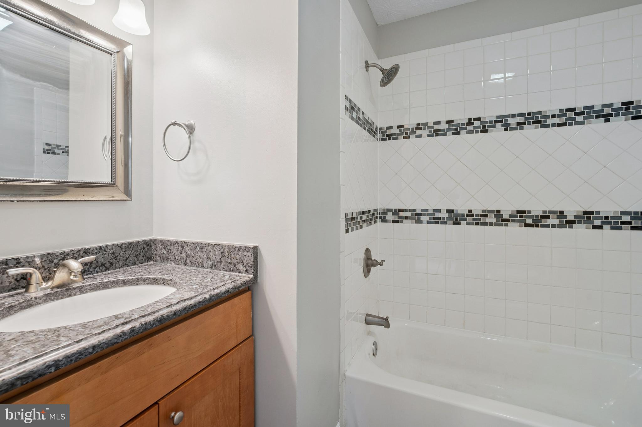 PINEDALE WOODS - Residential