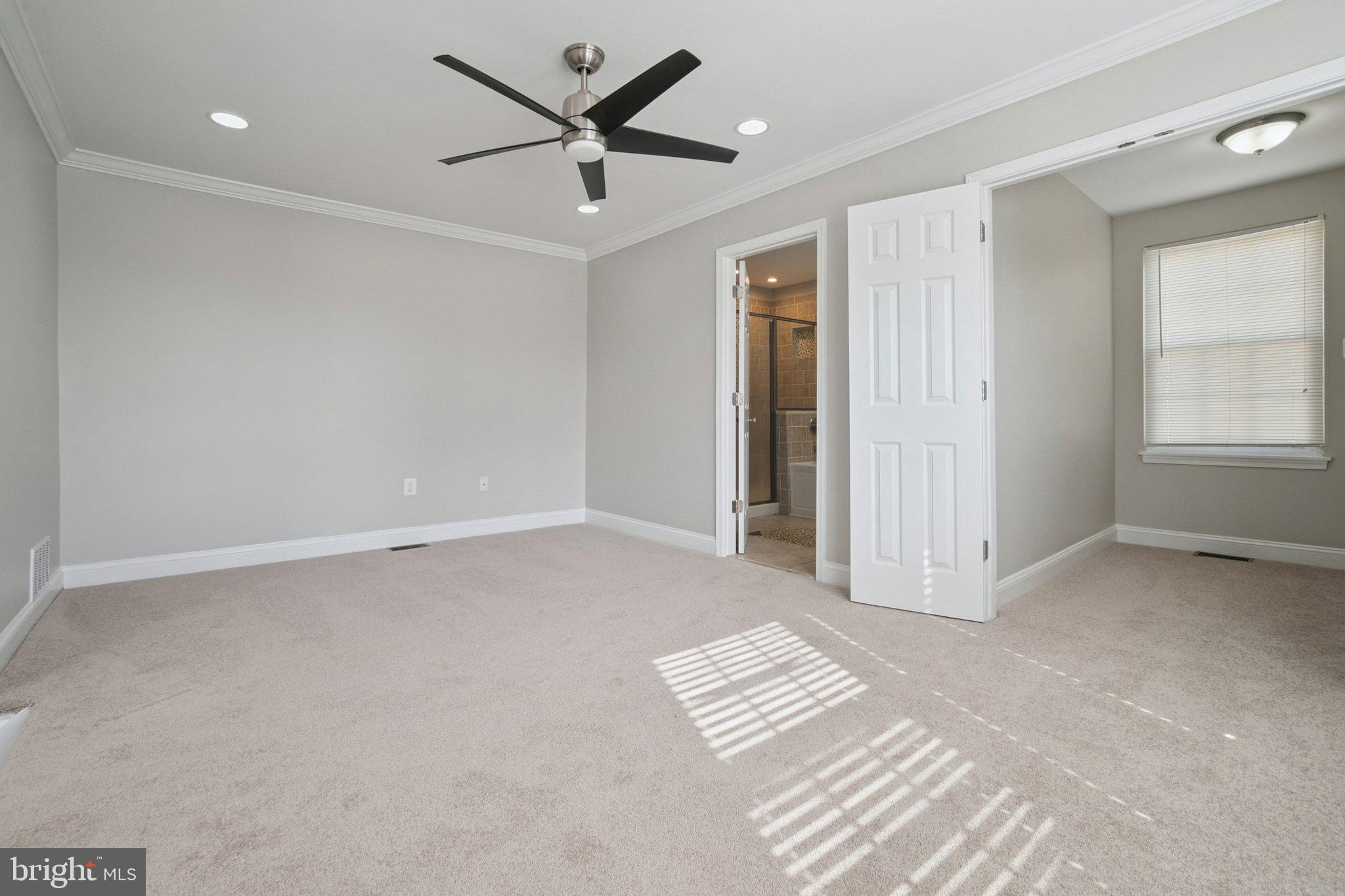 PINEDALE WOODS - Residential