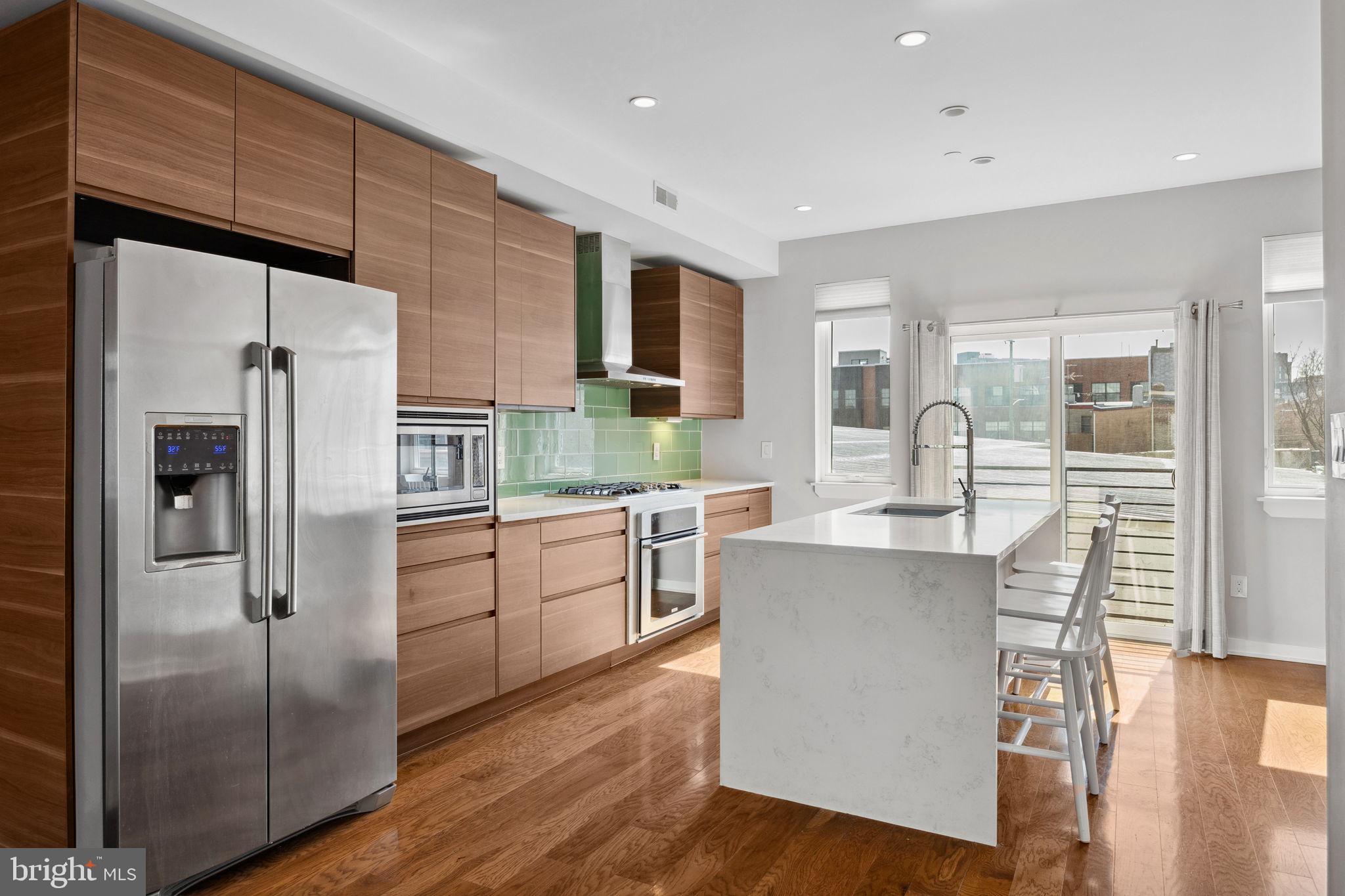 SOUTH KENSINGTON - Residential