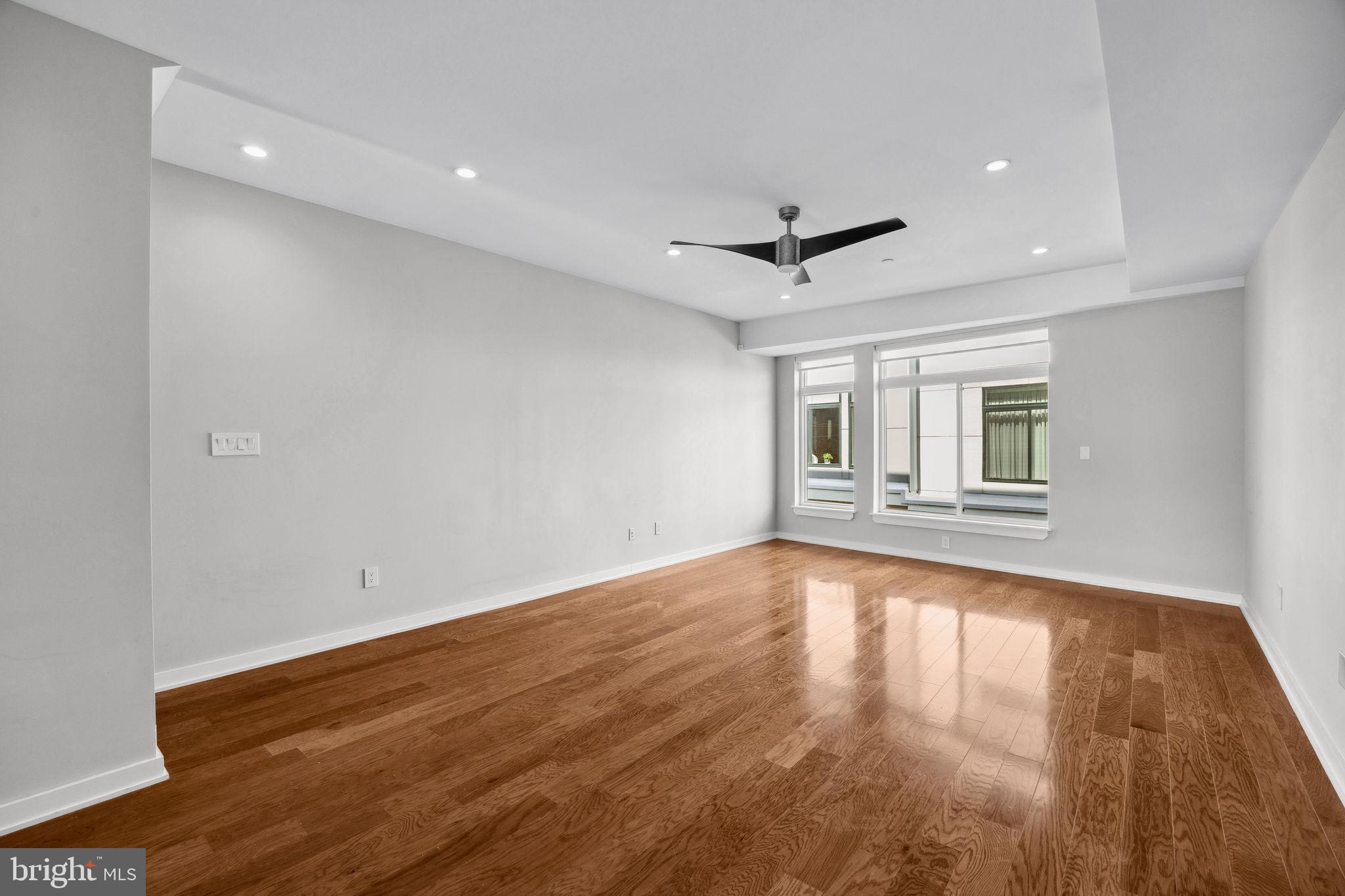 SOUTH KENSINGTON - Residential