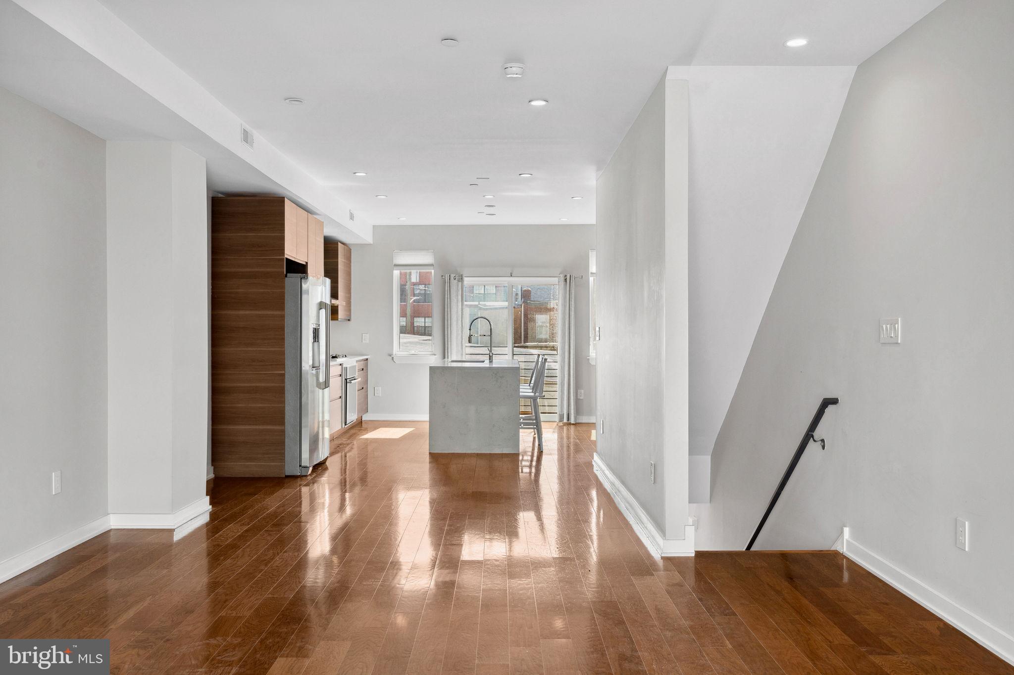 SOUTH KENSINGTON - Residential