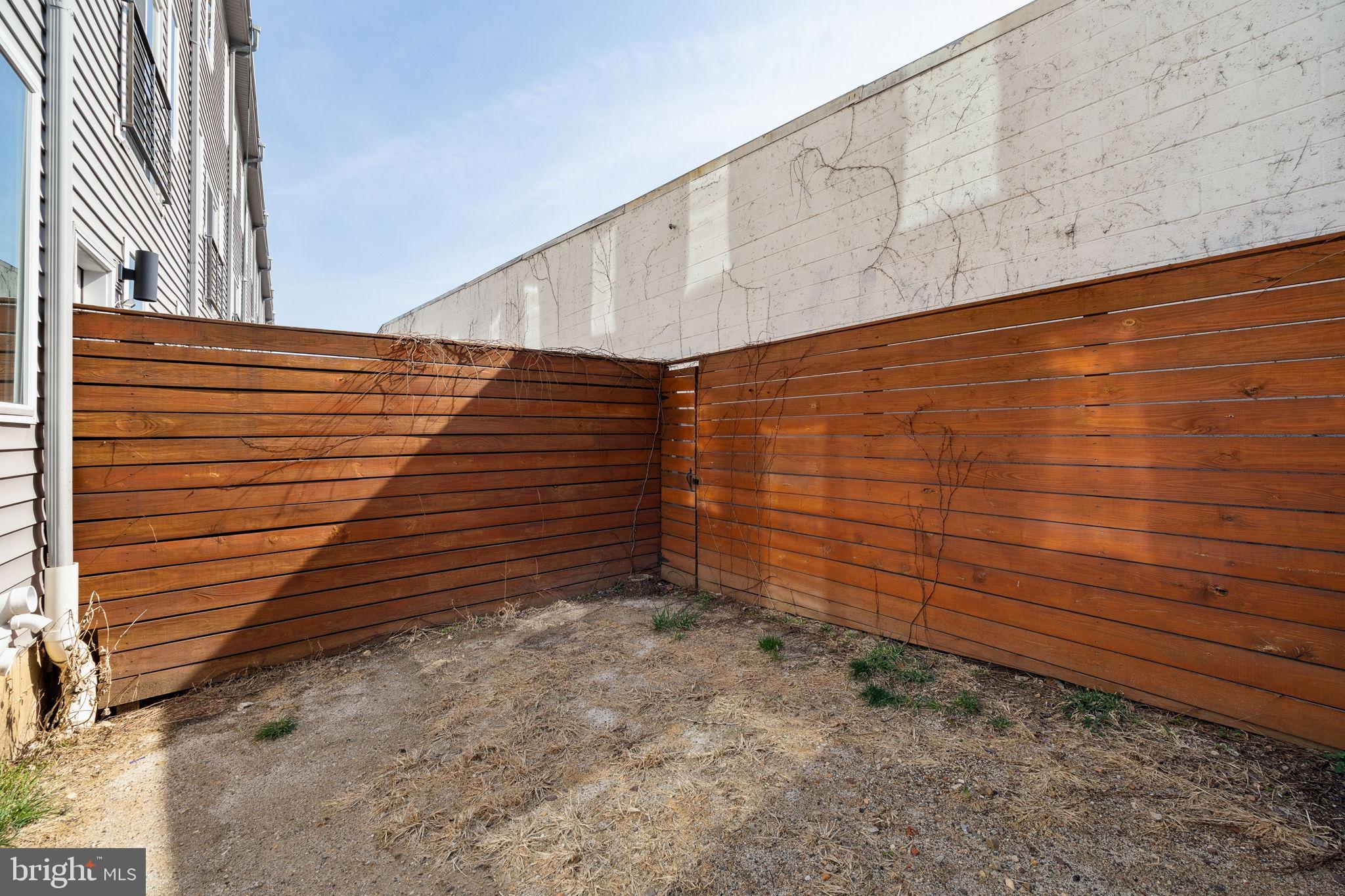 SOUTH KENSINGTON - Residential