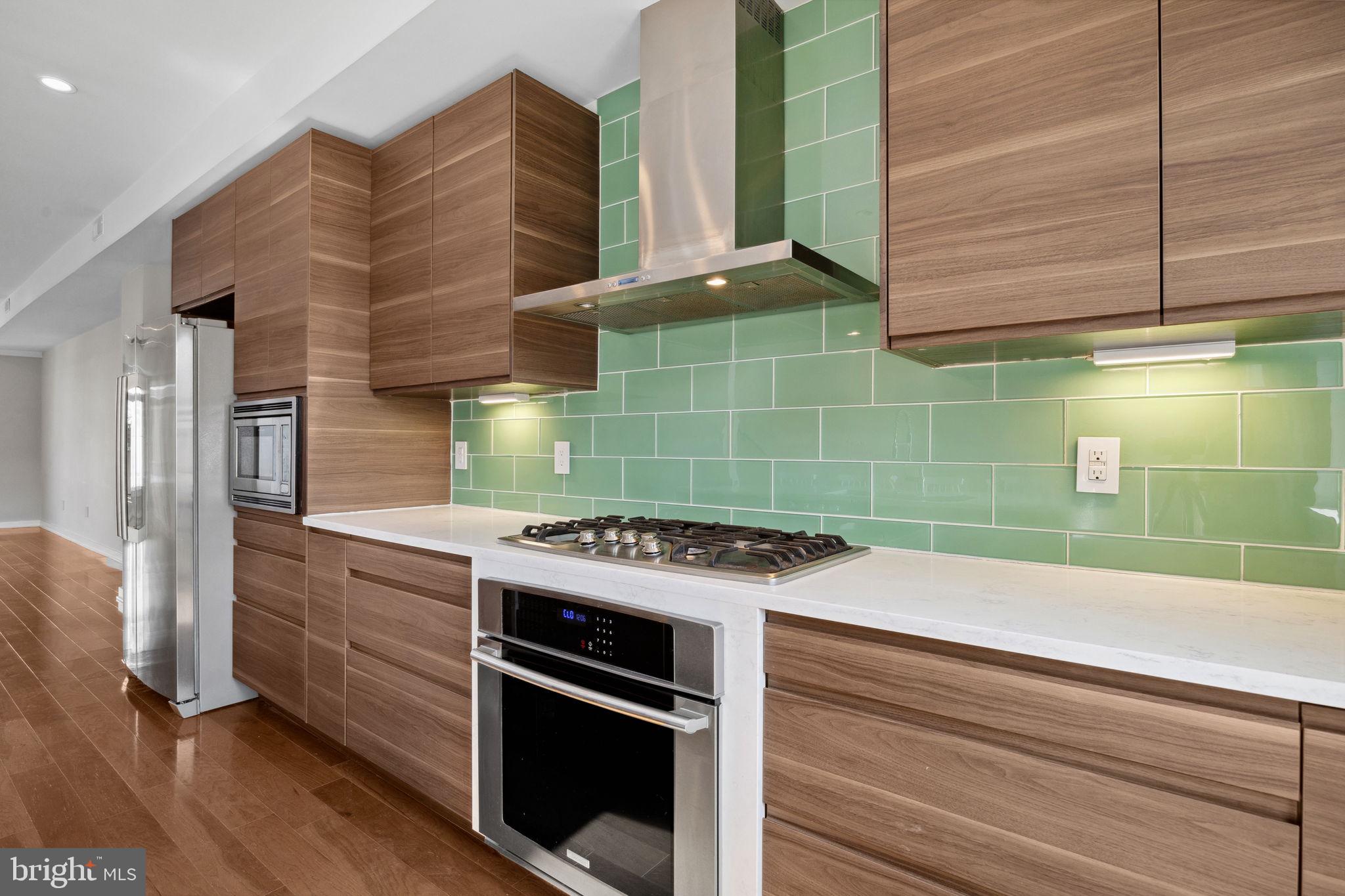 SOUTH KENSINGTON - Residential