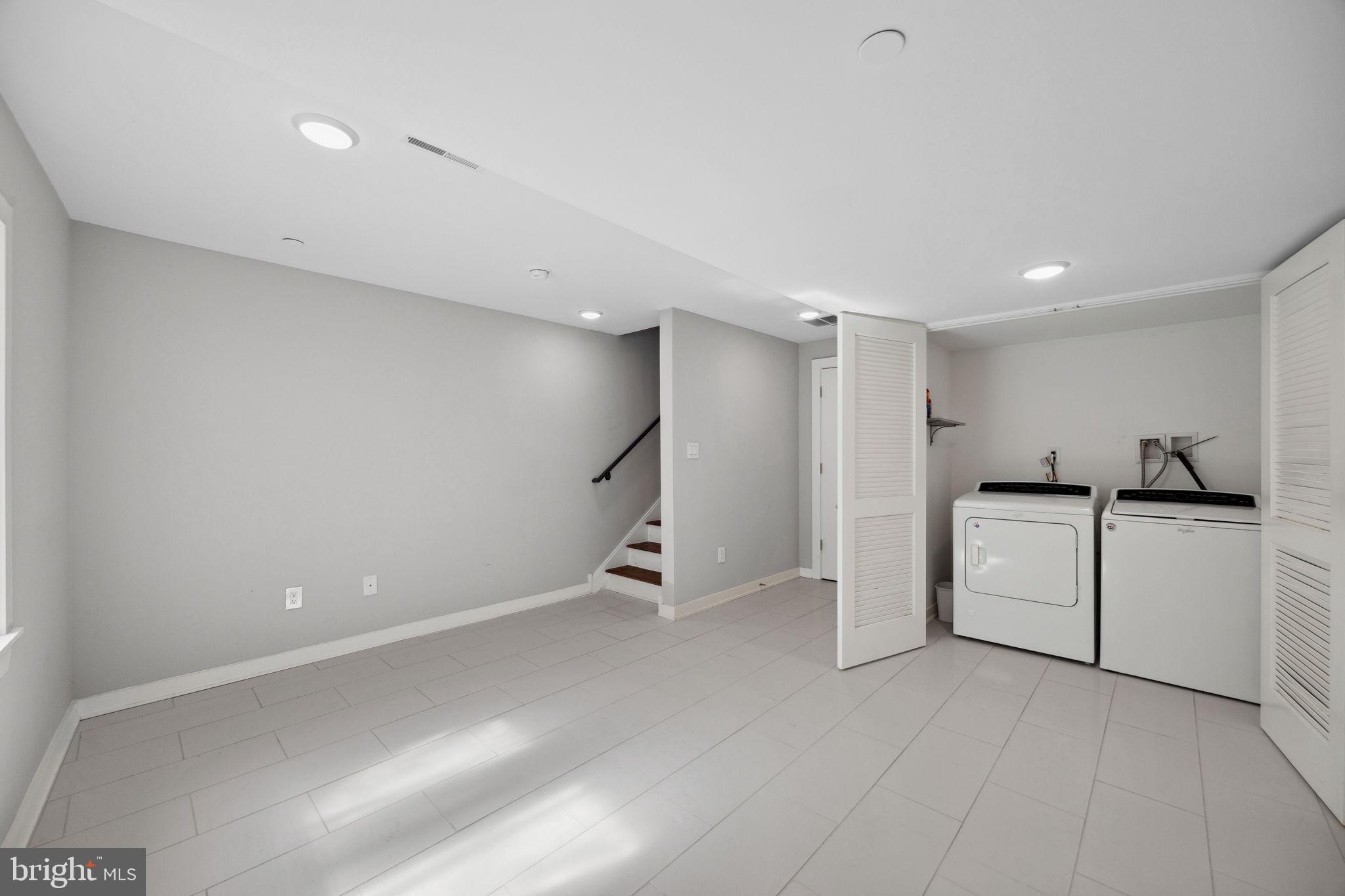 SOUTH KENSINGTON - Residential