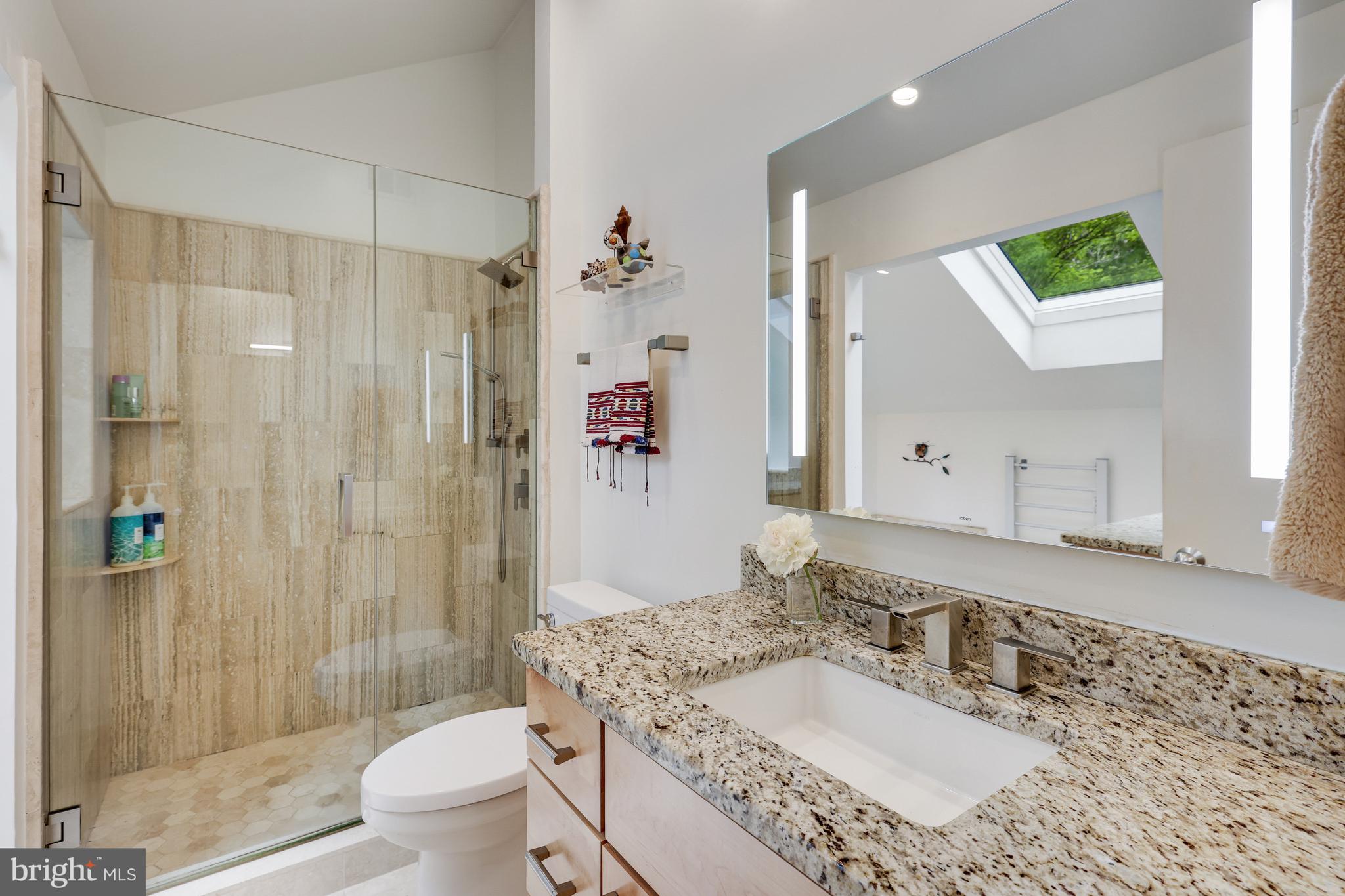 RESTON - Residential