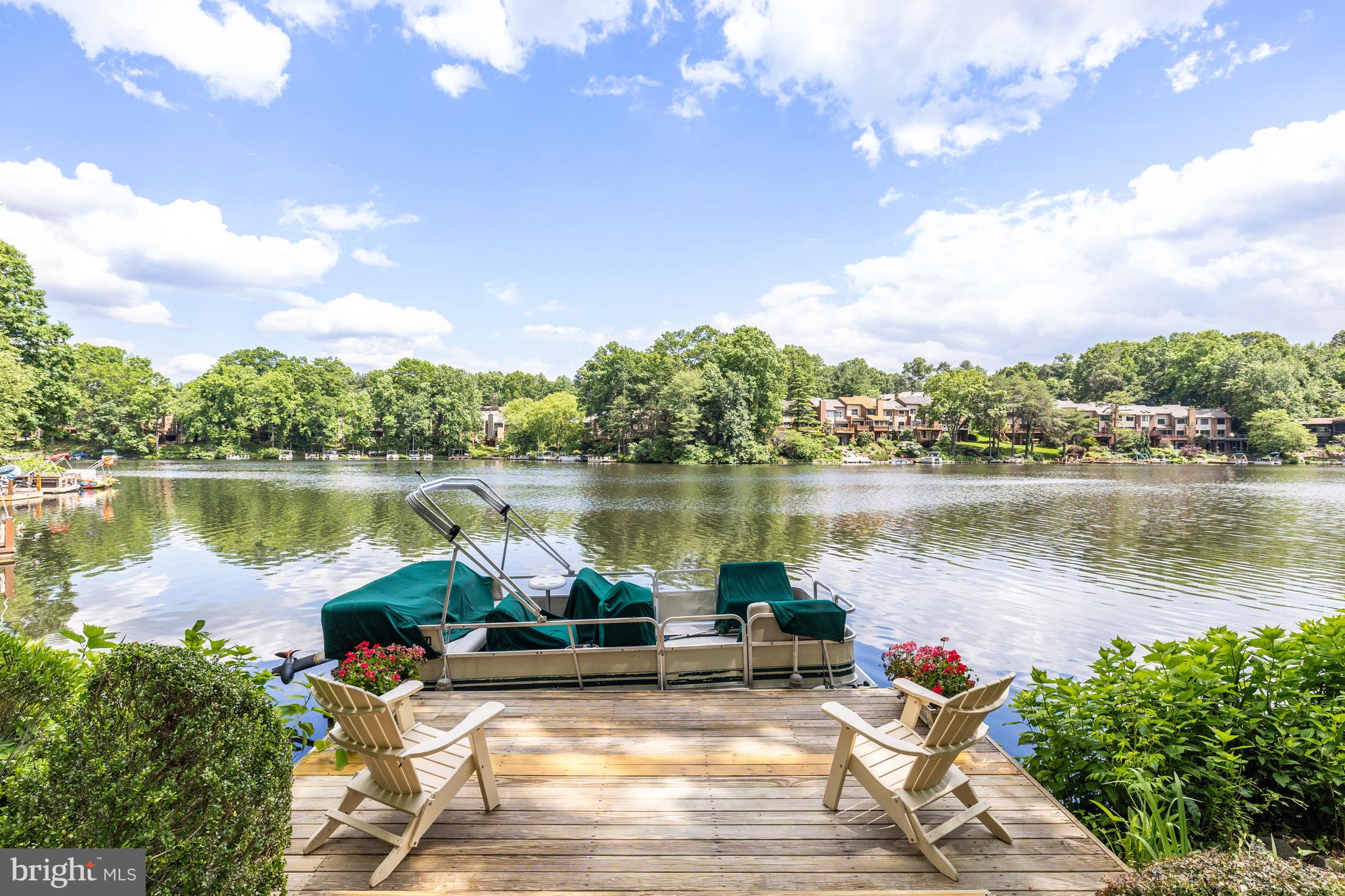 RESTON - Residential