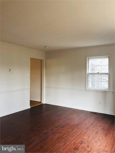 OLDE GREENWICH - Residential Lease