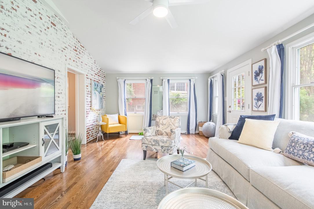 DOMINION HILLS - Residential