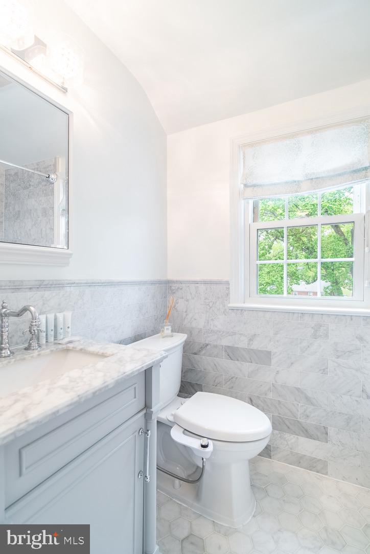 DOMINION HILLS - Residential