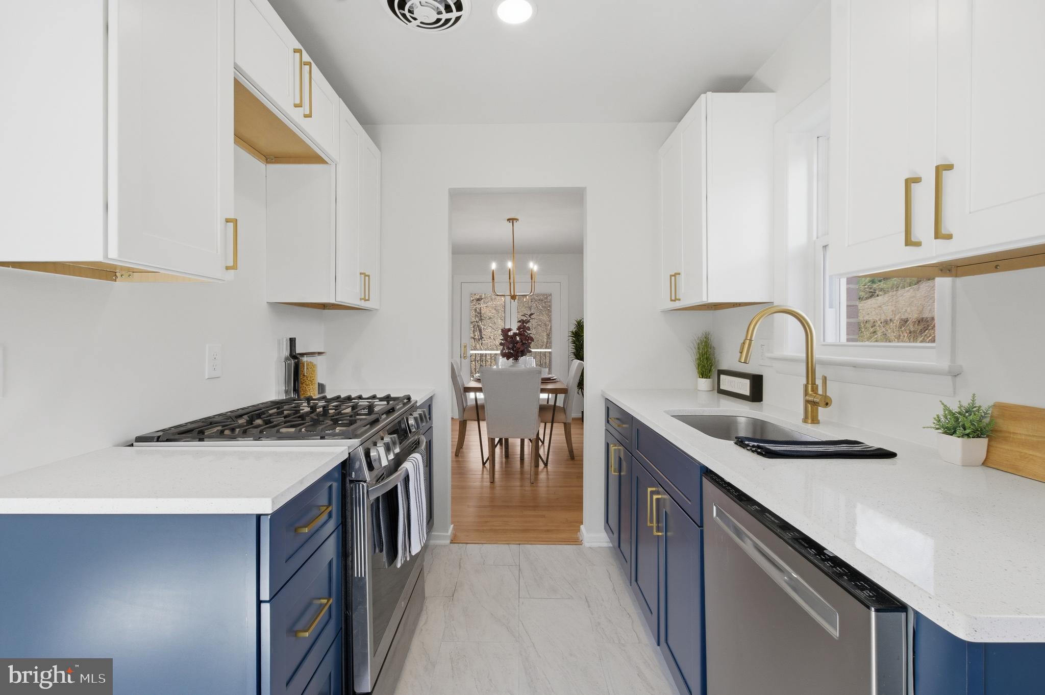 FAIRWAY MANOR ESTATES - Residential