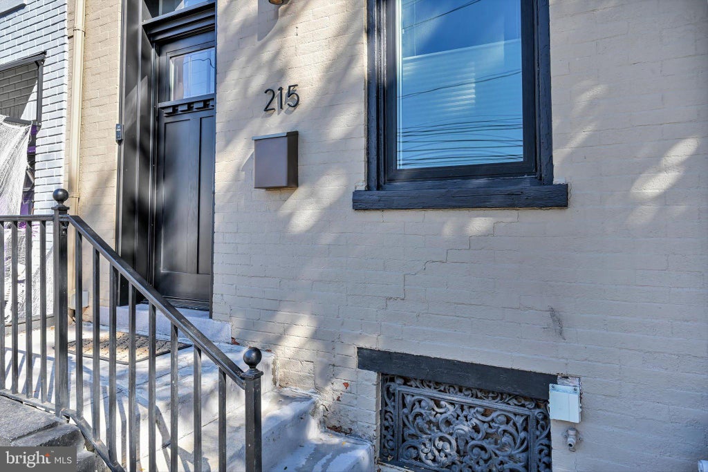 Photo of 215 N Lime Street, LANCASTER, PA 17602 (MLS # PALA2097318)