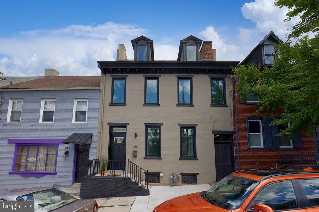 Photo of 215 N Lime Street, LANCASTER, PA 17602 (MLS # PALA2097318)
