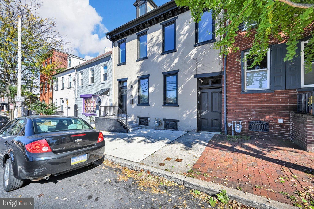 Photo of 215 N Lime Street, LANCASTER, PA 17602 (MLS # PALA2097318)