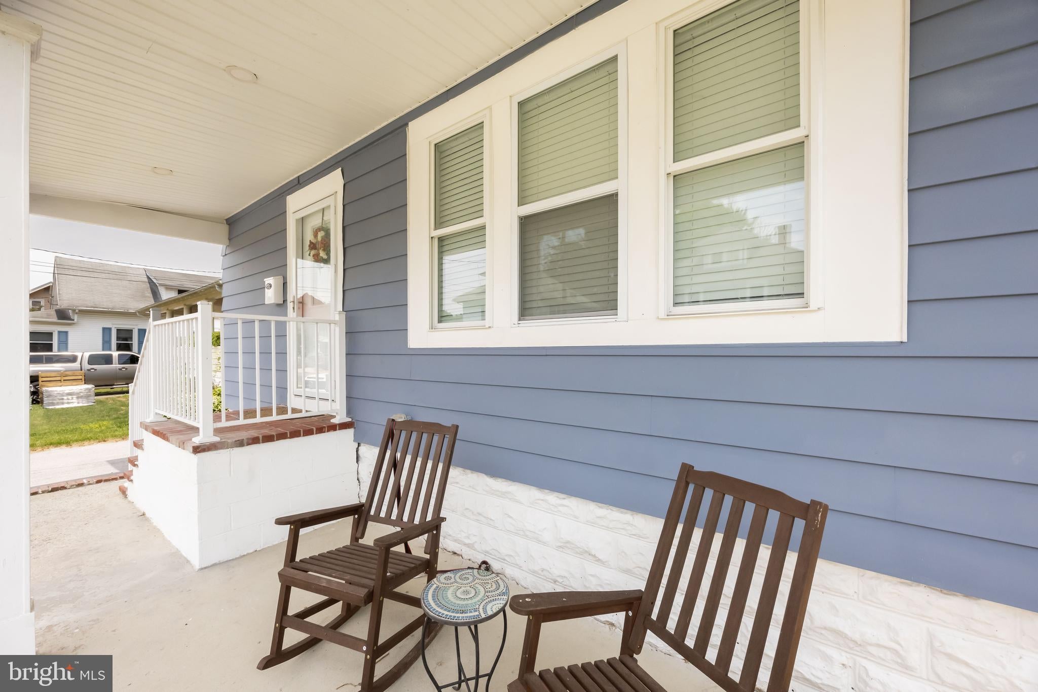 205 6TH STREET