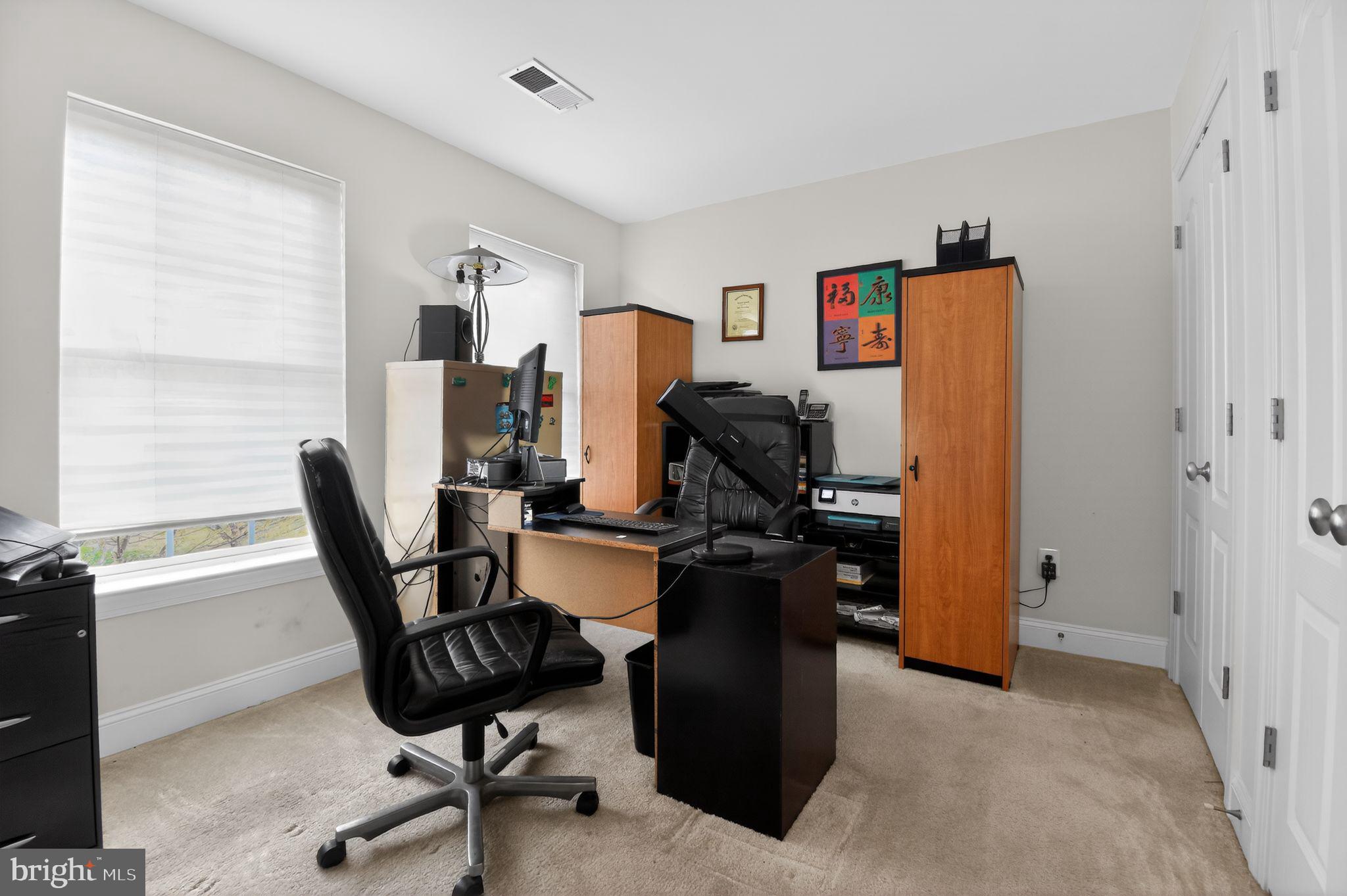 CHELTENHAM KNOLLS - Residential