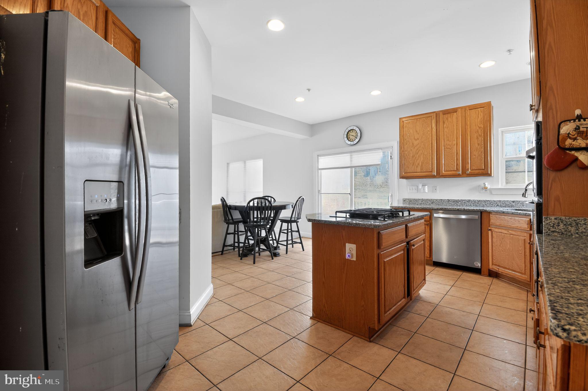 CHELTENHAM KNOLLS - Residential