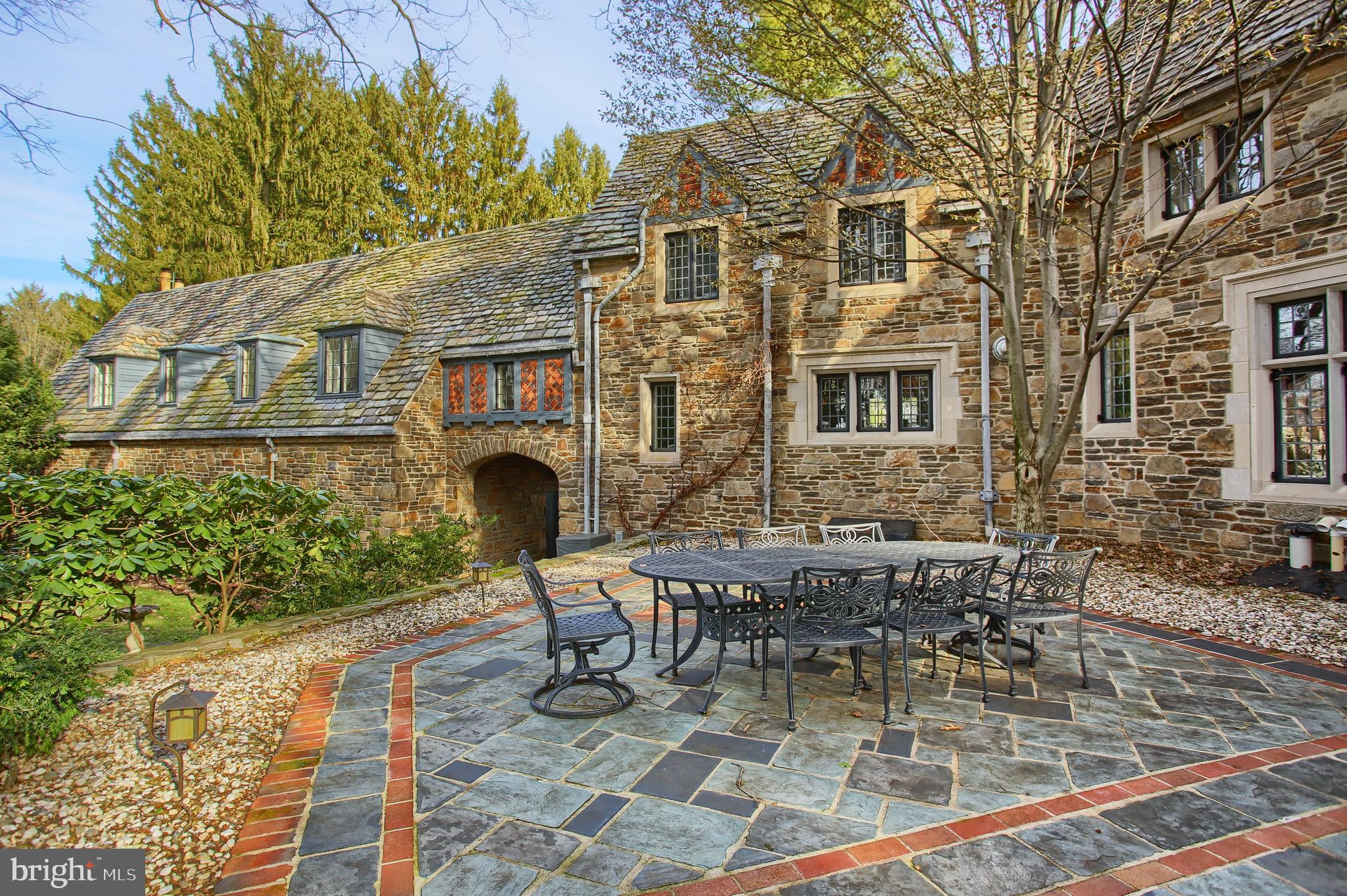 GREENFIELDS - Residential