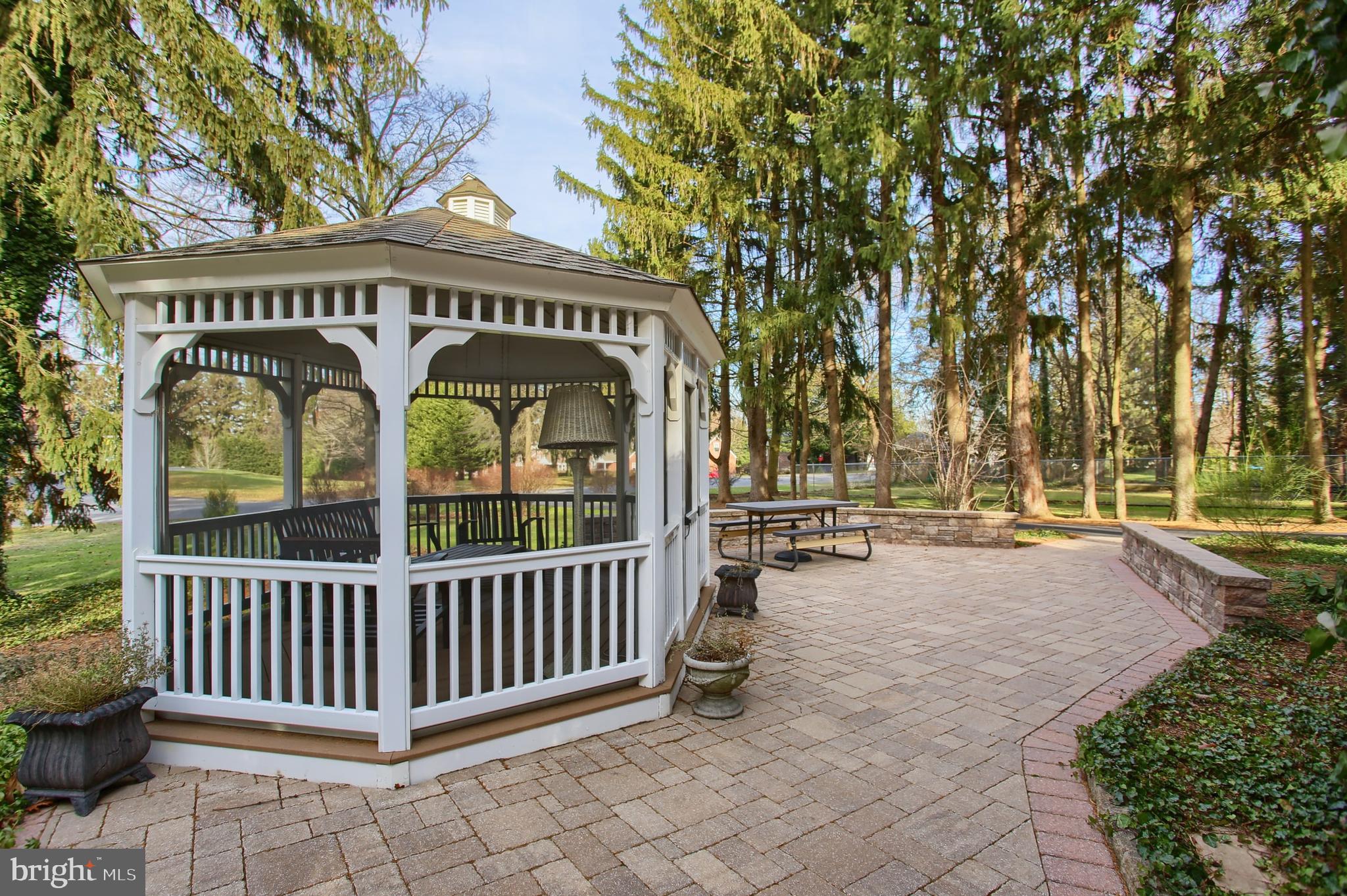 GREENFIELDS - Residential