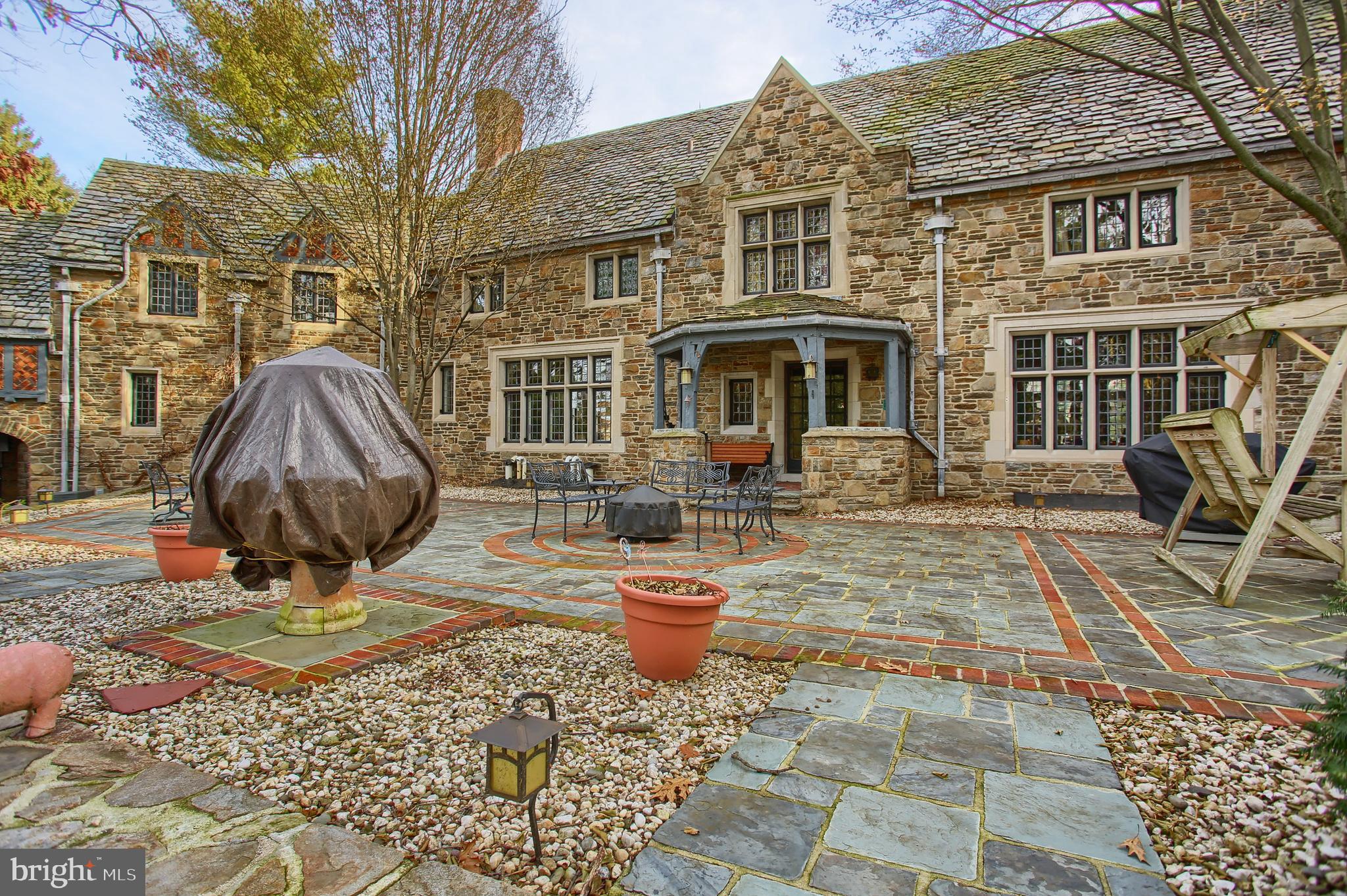 GREENFIELDS - Residential