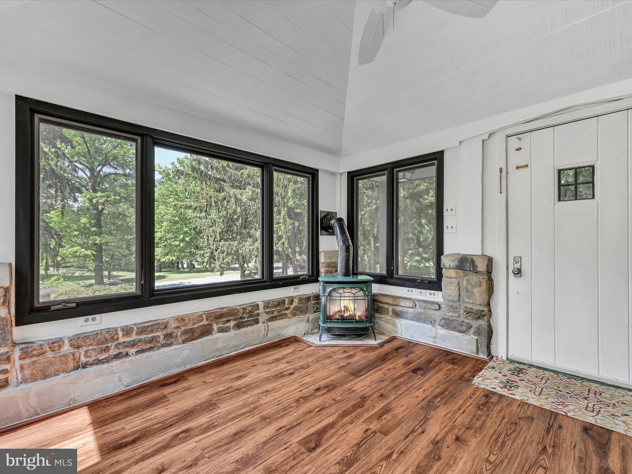 GREENFIELDS - Residential
