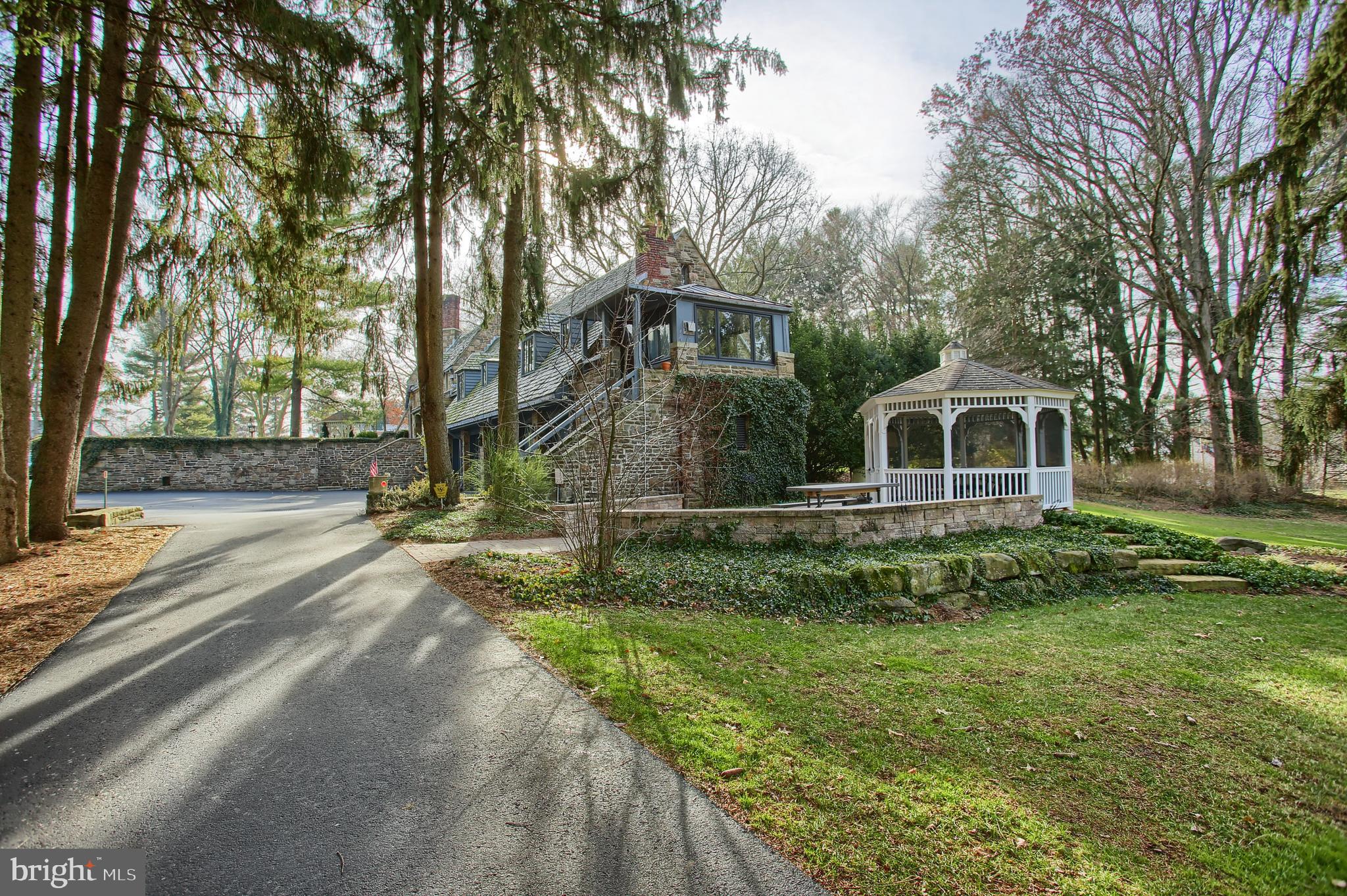 GREENFIELDS - Residential