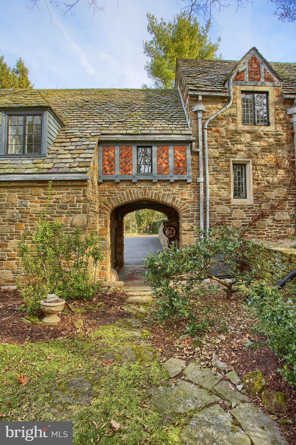 GREENFIELDS - Residential