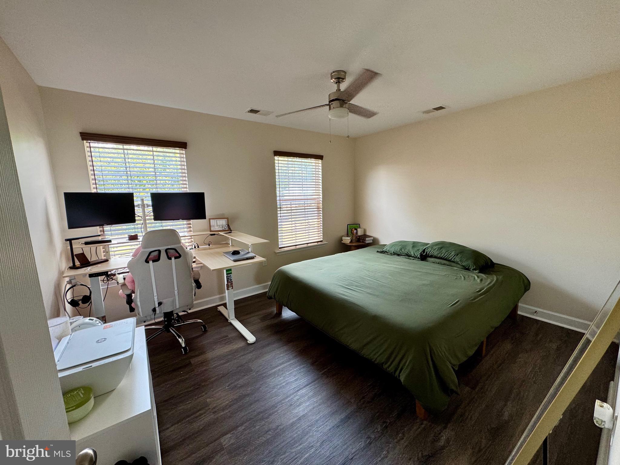 FOUNTAIN ESTATES - Residential