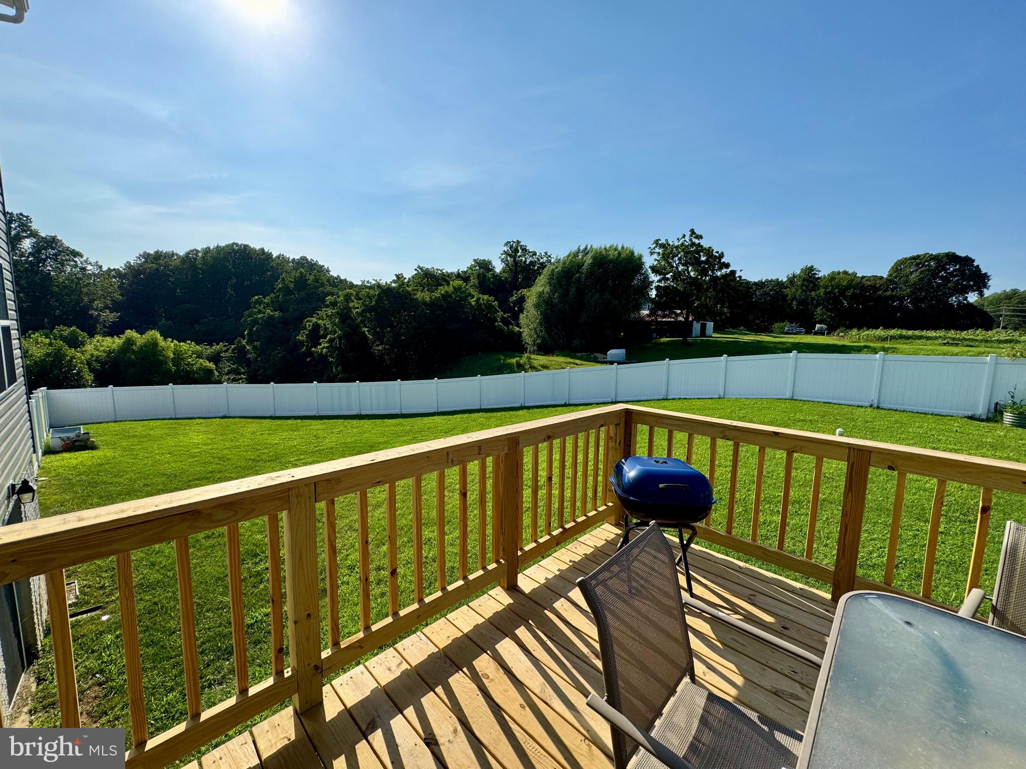 FOUNTAIN ESTATES - Residential