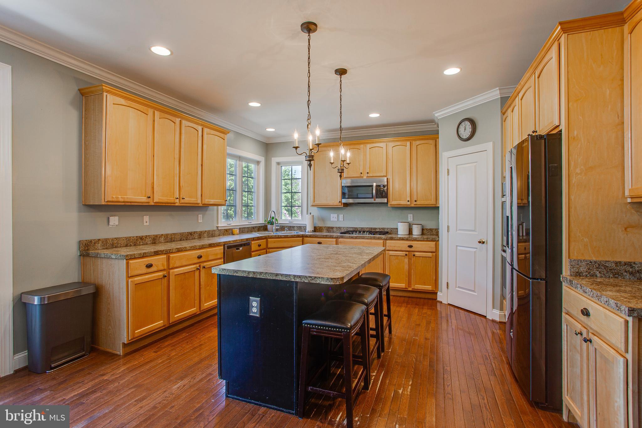 STEEPLEVIEW AT GLE - Residential