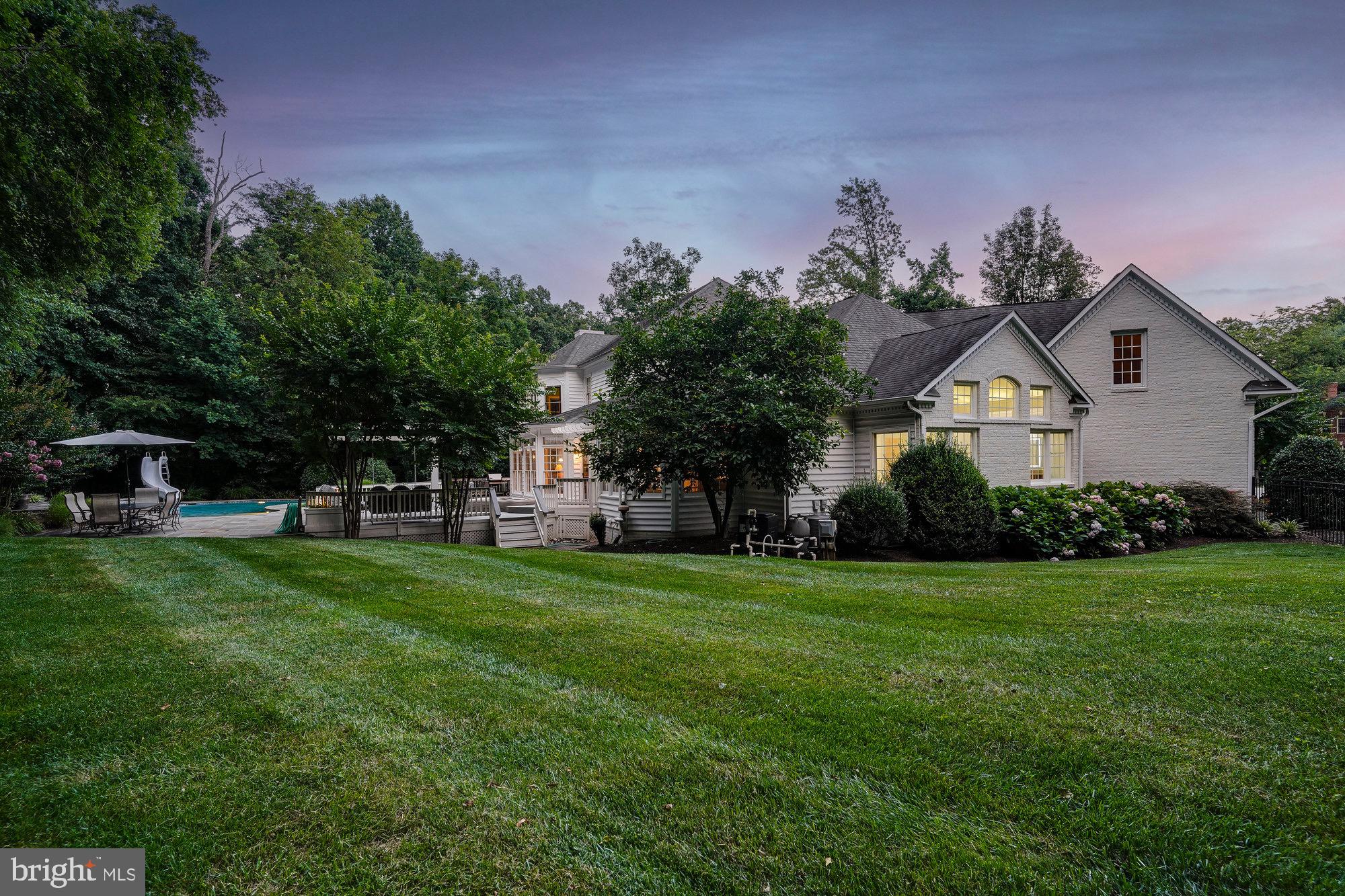 AIRSTON AT FOX MILL - Residential