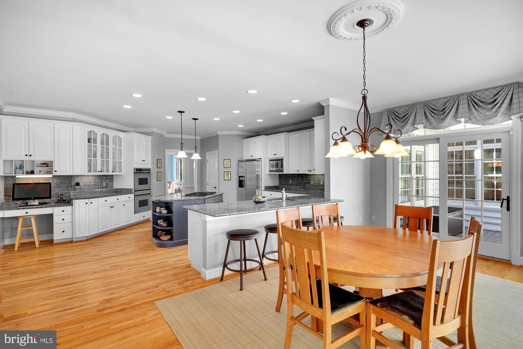 AIRSTON AT FOX MILL - Residential