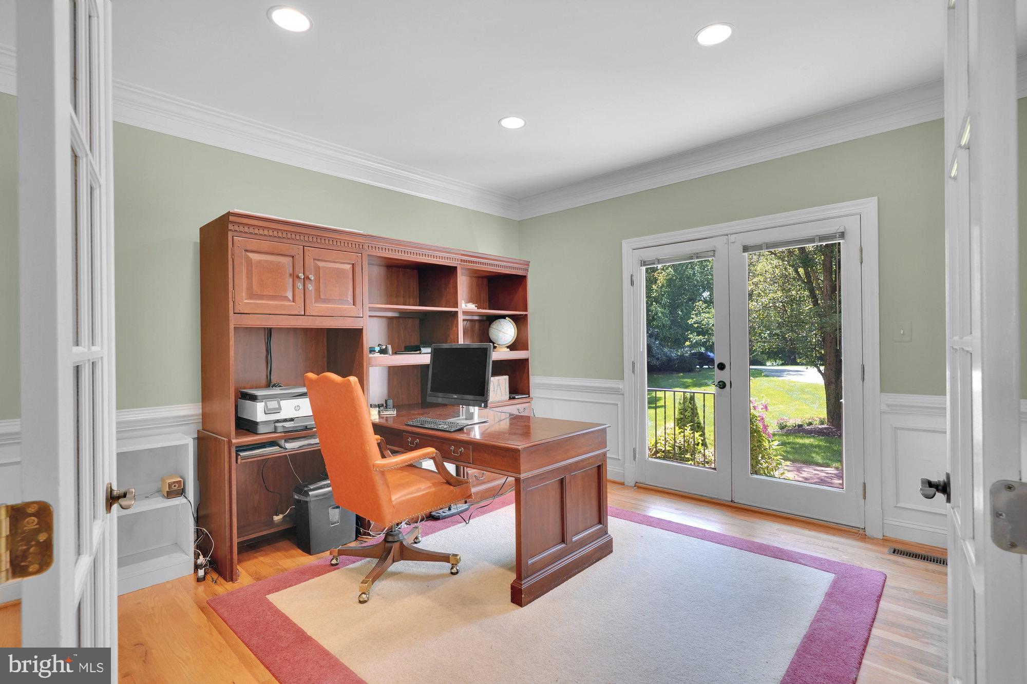 AIRSTON AT FOX MILL - Residential