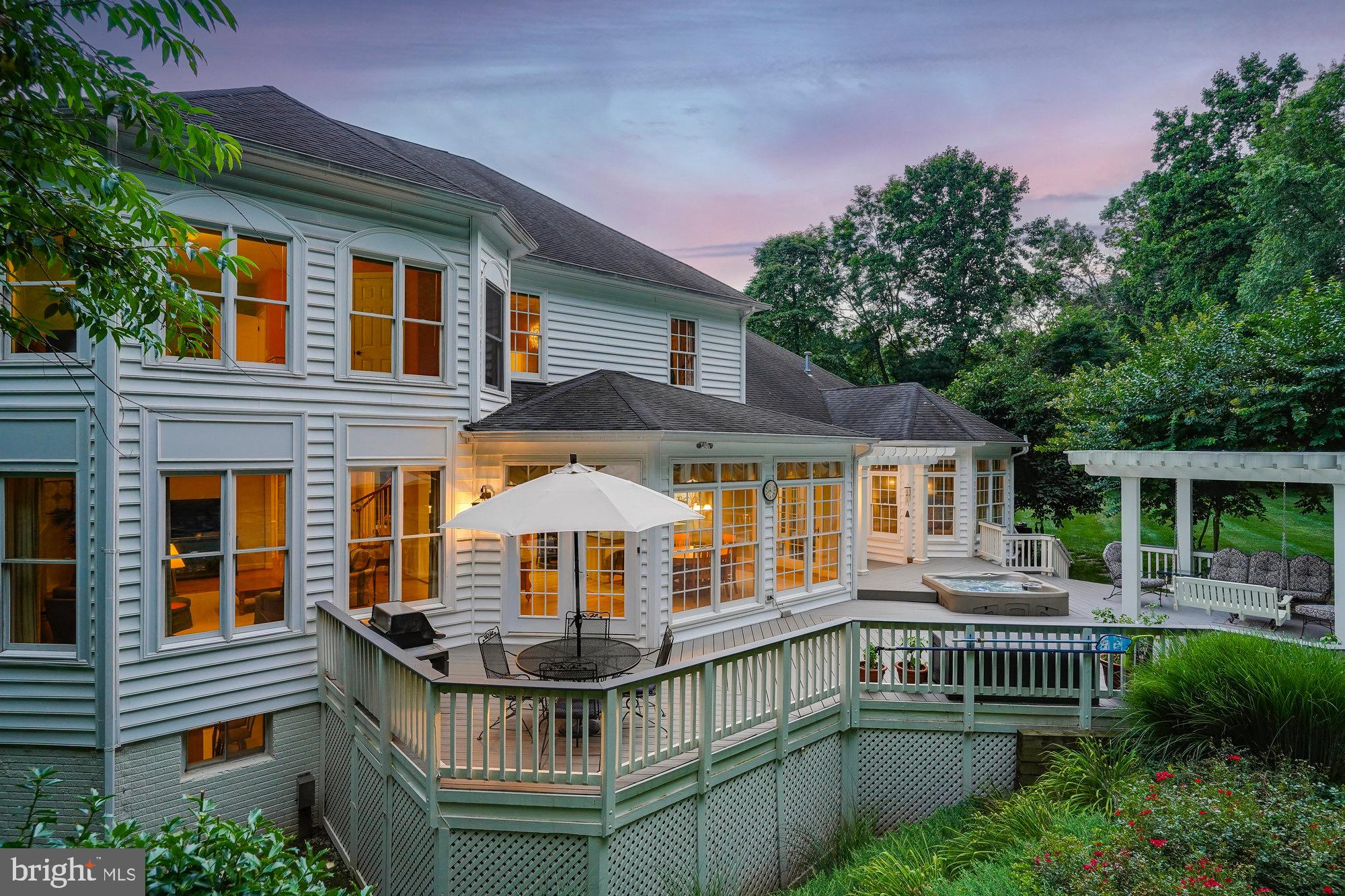 AIRSTON AT FOX MILL - Residential