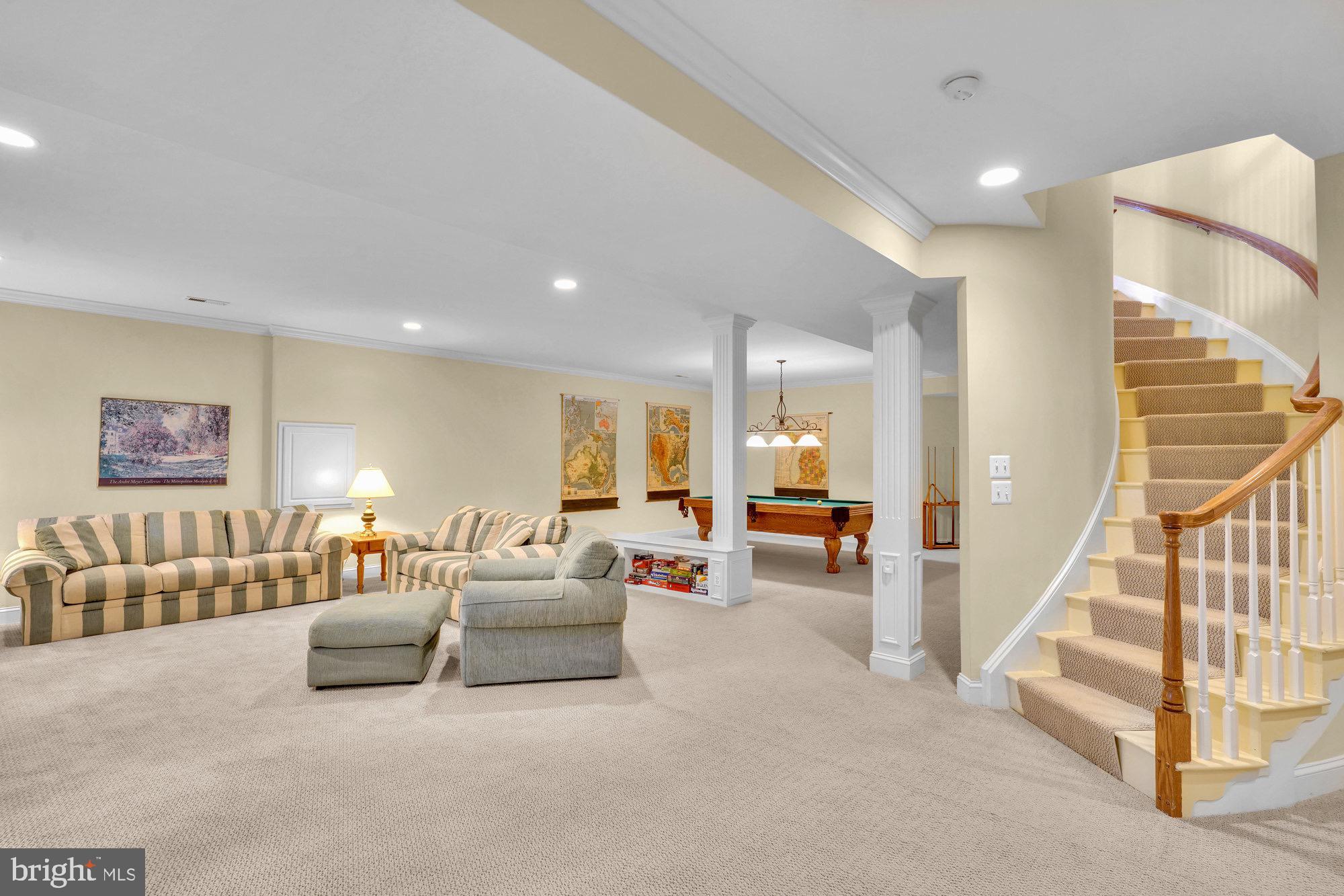 AIRSTON AT FOX MILL - Residential