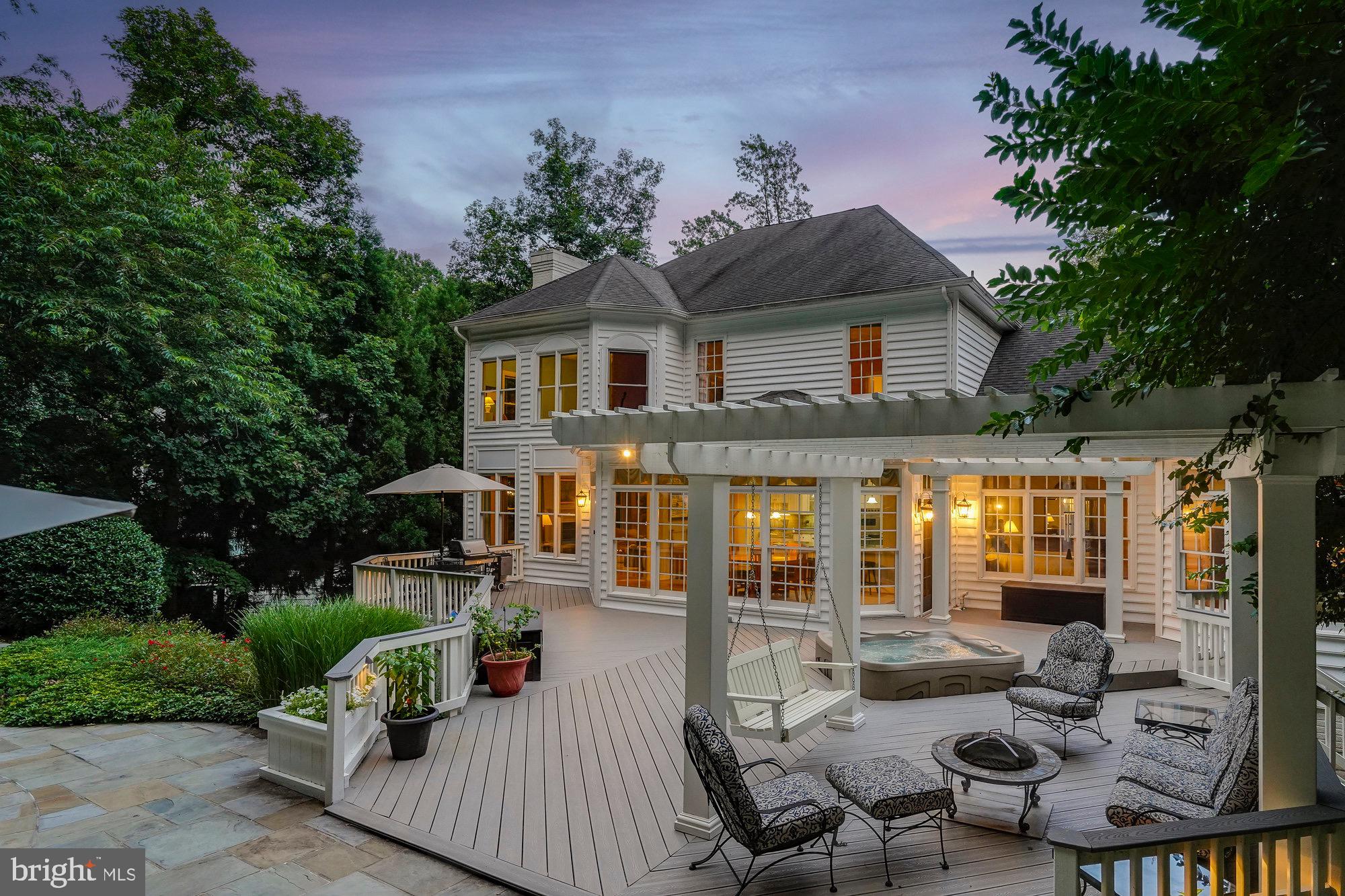 AIRSTON AT FOX MILL - Residential