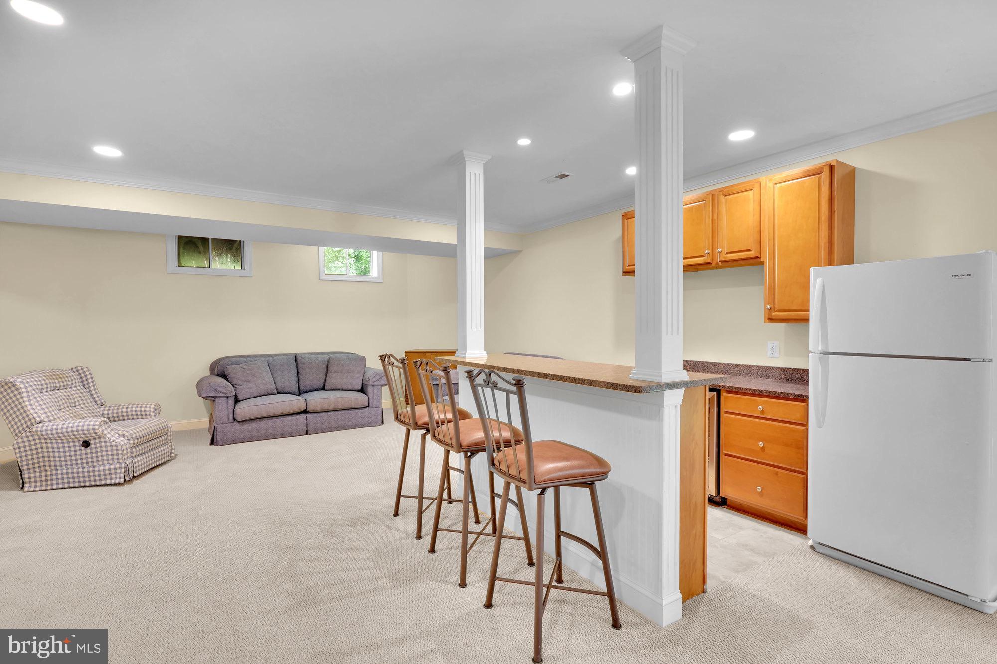 AIRSTON AT FOX MILL - Residential