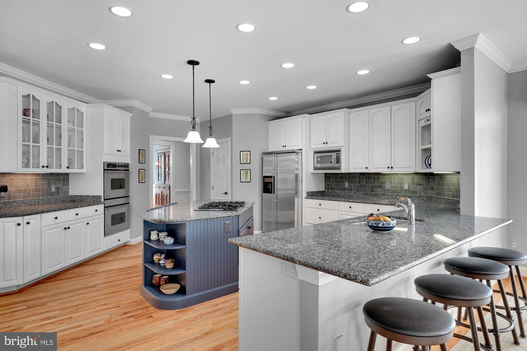 AIRSTON AT FOX MILL - Residential